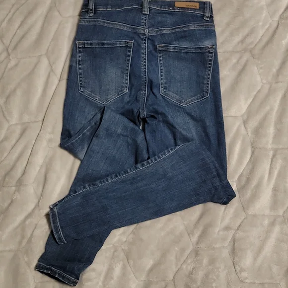 Jeans - Picture 2 of 2